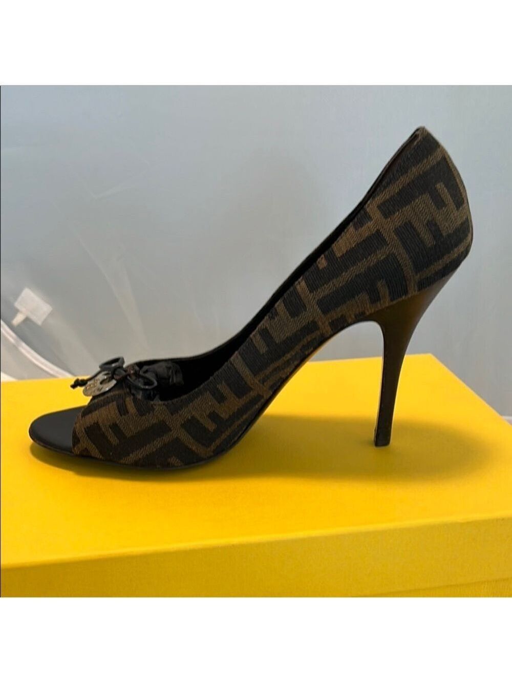 Fendi Tobacco Zucca Canvas Heels - Picture 8 of 13